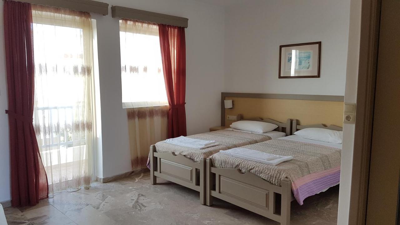 מסטיכרי Luis Apartments מראה חיצוני תמונה